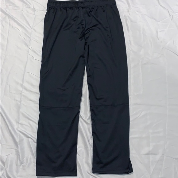 Under Armour Sweatpants - Picture 2 of 3